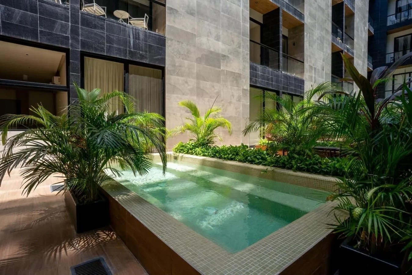 Apartamento 2Br Condo W/ Rooftop Oceanview & Centric Location Playa del Carmen