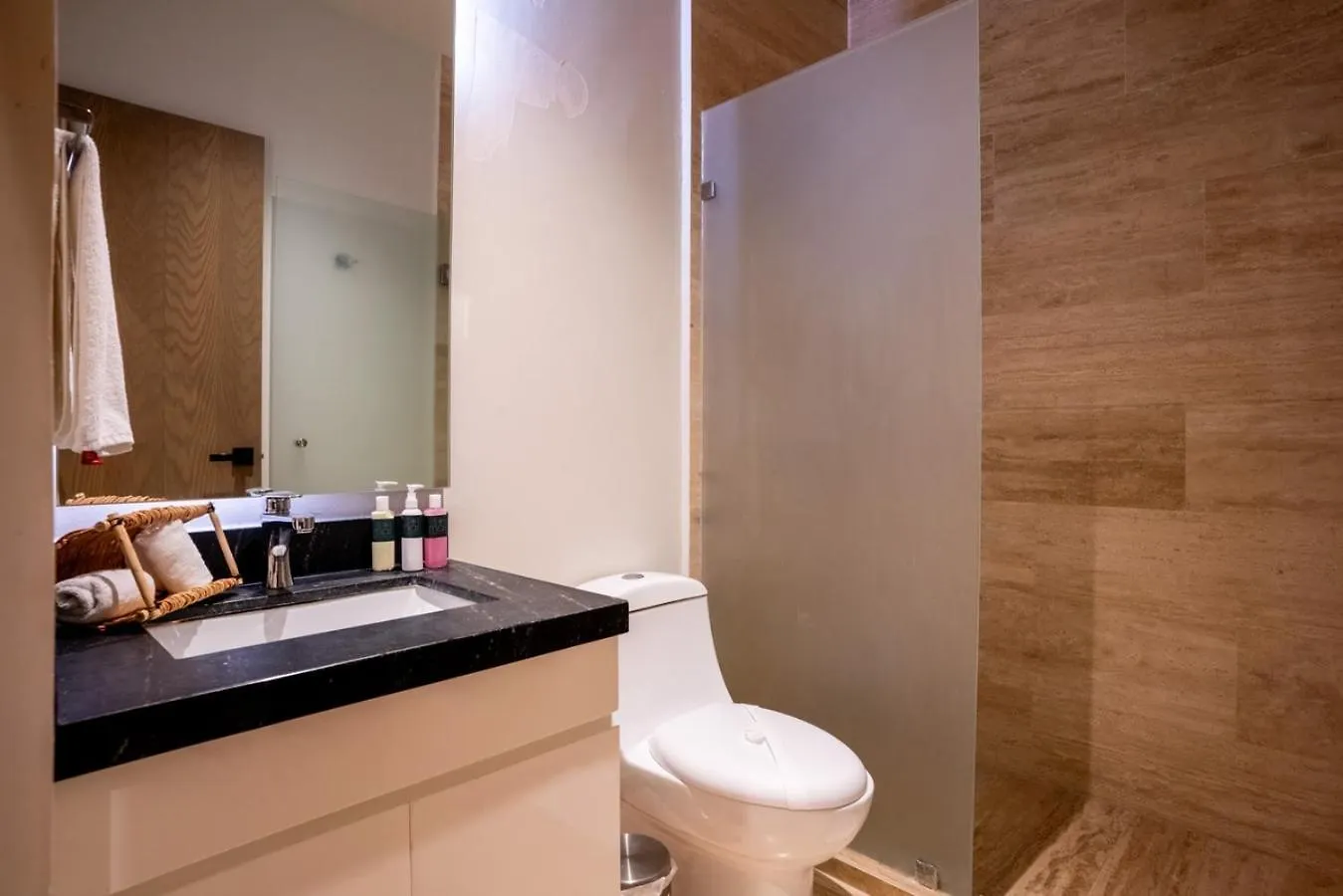 2Br Condo W/ Rooftop Oceanview & Centric Location Playa del Carmen 0*,  Mexiko